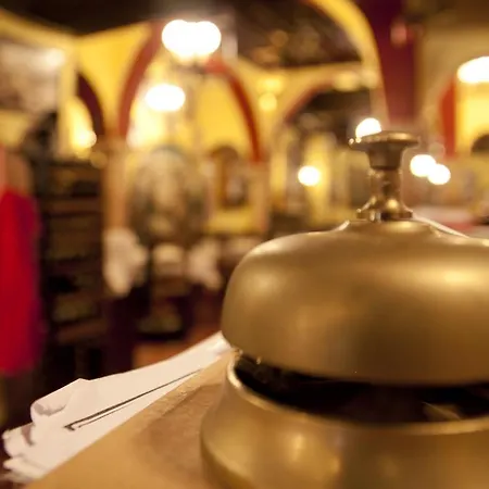 ハーマノス マシアス