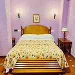 Hotel Hermanos Macias