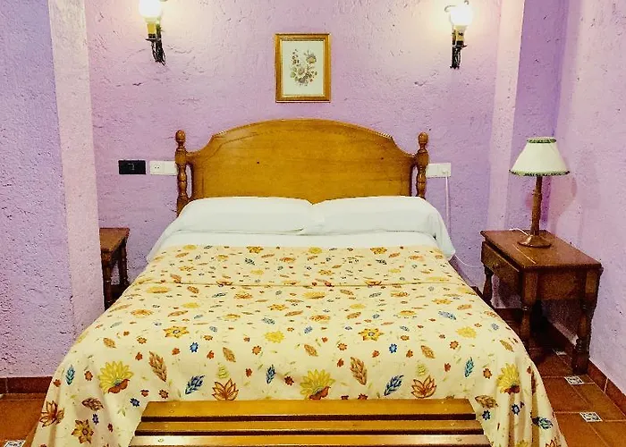 Hotel Hermanos Macias