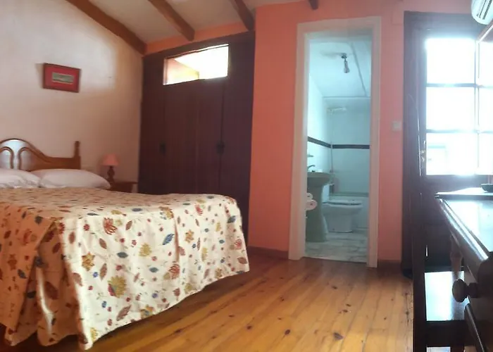 Hotel Hermanos Macias