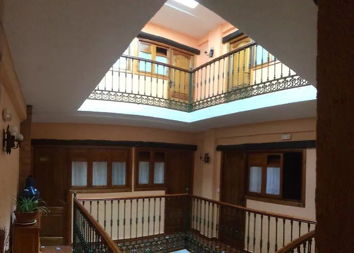 Hotel Hermanos Macias *